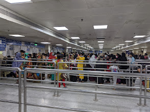 Lok Nayak Hospital